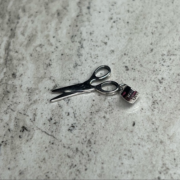 925 Sterling Silver Scissor Pendant - Picture 13 of 14